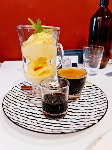 Breda Cafe - Gastronomi dan perhotelan