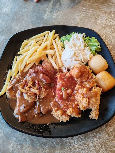 OverStepped Cafe Perdana Heights - Sungai Petani