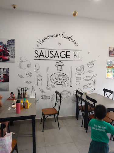 Comentarii opinii despre Sausage KL Cafe & Deli