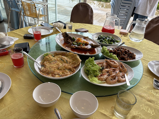 Sri Pantai Ria Seafood Restaurant - Port Dickson