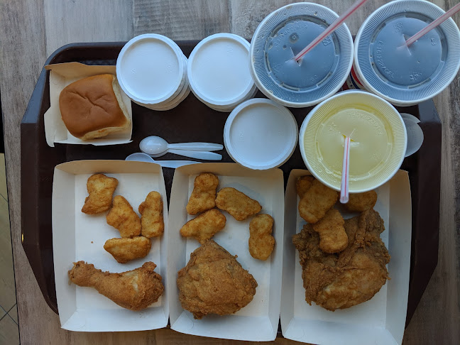 Comentarii opinii despre KFC