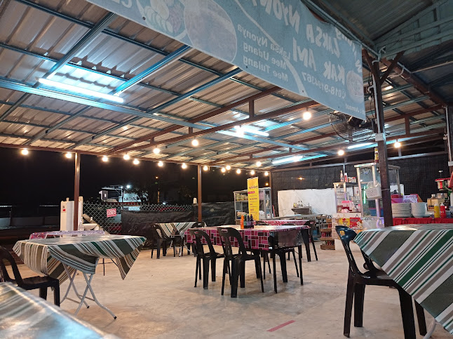 Warung Laksa Nyonya Kak Ani