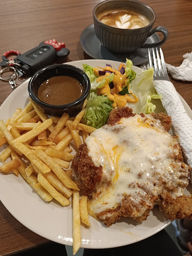 Mocha Cafe - Gastronomi dan perhotelan