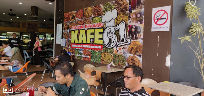 Kafe61 Medan Hamidah - Gastronomi dan perhotelan