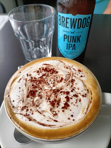 Sausage KL Cafe & Deli