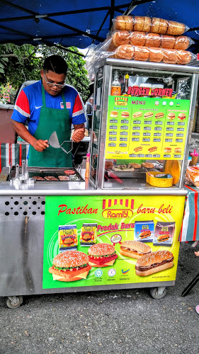 1, Jalan Berlian, Taman Batu Tiga, 40150 Subang Jaya, Selangor