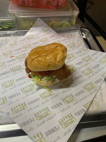 Opinii despre mok burger în Kuala Selangor - Gastronomi dan perhotelan