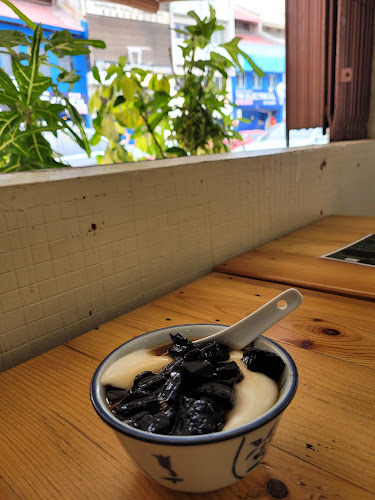 51, Jalan Tun Sambanthan, 30000 Ipoh, Perak