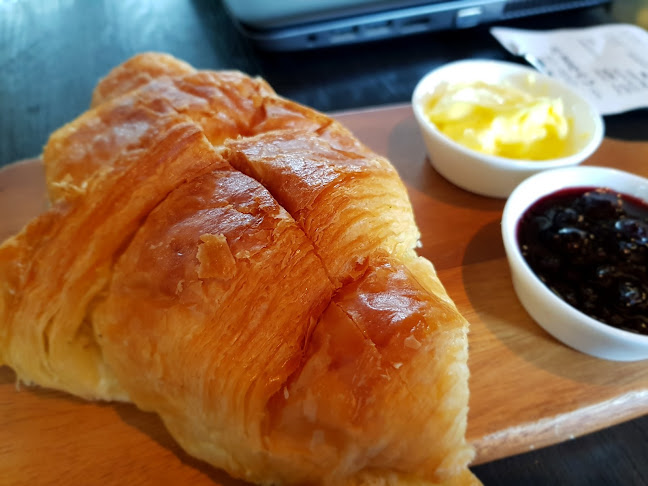 Breakfast Thieves APW Bangsar - Kuala Lumpur