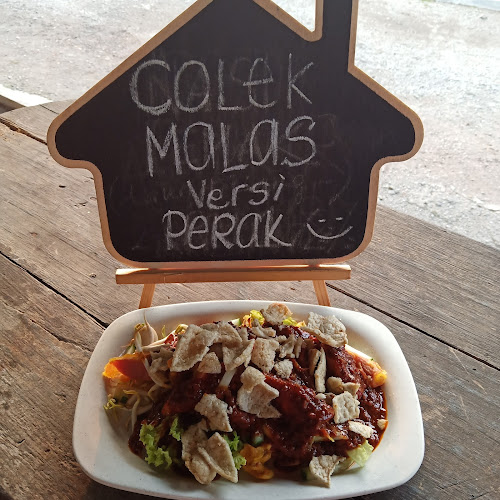 Opinii despre 911, Warisan Tohe by Nadhanif în Kuala Kangsar - Gastronomi dan perhotelan