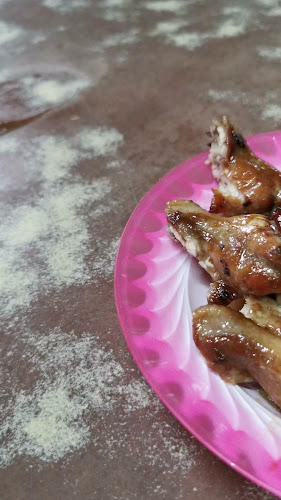 Lido Square - Gastronomi dan perhotelan