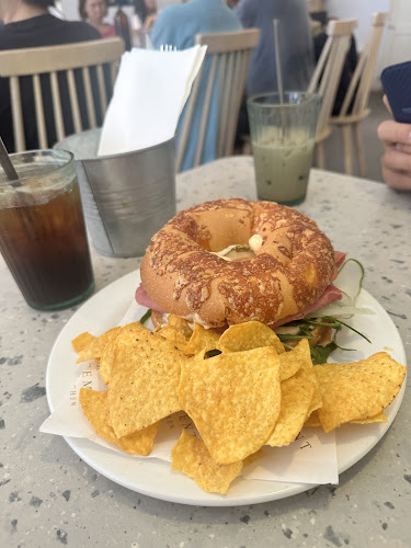 Opinii despre The Replacement - Lodge & Kitchen în Johor Bahru - Gastronomi dan perhotelan