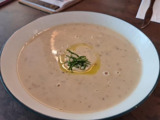 Mision | The Deli Shop - Gastronomi dan perhotelan