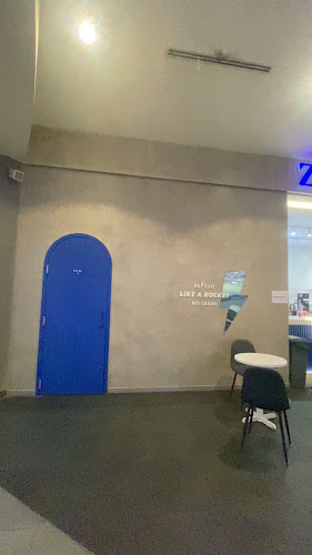 ZUS Coffee - Alamanda Shopping Centre - Gastronomi dan perhotelan