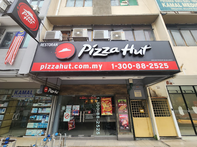 Pizza Hut - Gastronomi dan perhotelan