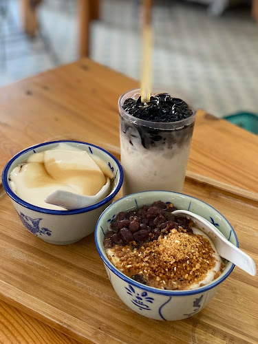 Comentarii opinii despre Kedai Soya Tau Fu Fah Big Mom