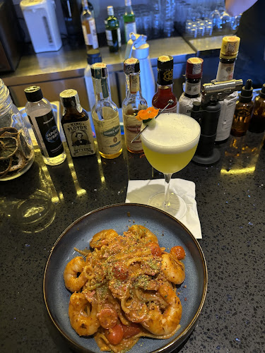 Opinii despre Round Bar în George Town - Gastronomi dan perhotelan