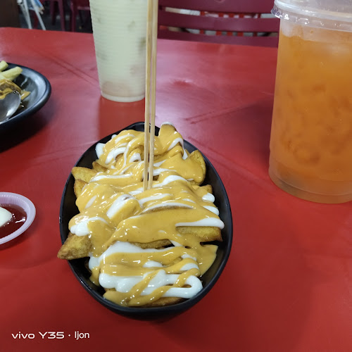 Opinii despre Western Jalanan în Kajang - Gastronomi dan perhotelan