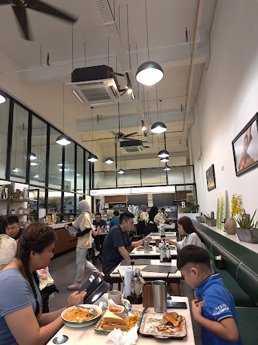 Guan's Kopitiam Sutera Avenue - Gastronomi dan perhotelan