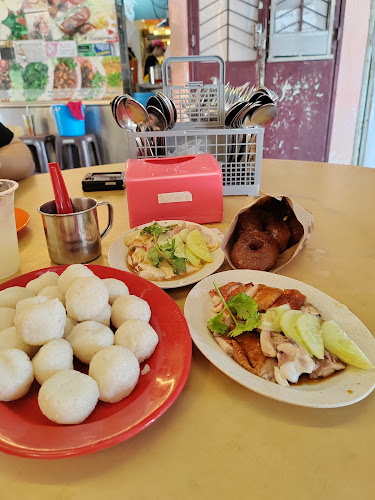 Ee Ji Ban Chicken Rice Ball Halal Melaka - Melaka