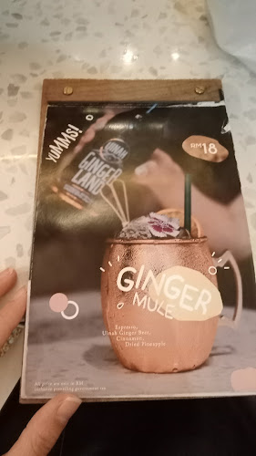 Flow Coffee - Gastronomi dan perhotelan