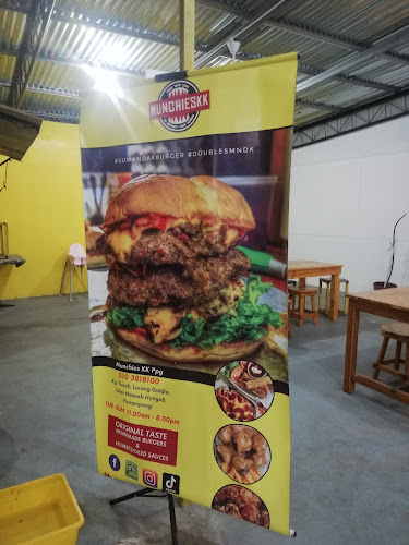 MunchiesKK Burger - Kota Kinabalu