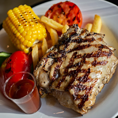 Comentarii opinii despre dwp Bar KL 地酒品 ( 酒吧專賣店)