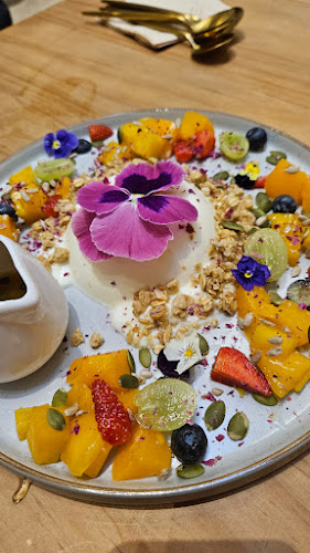 Utoo Boho Cafe & Patisserie - George Town