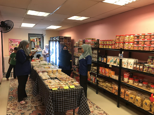 CEO Pemanis - Alor Gajah