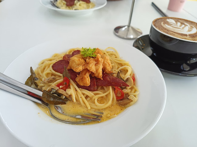 Comentarii opinii despre Jiwa Kopi & Bingsu Cabang Tiga