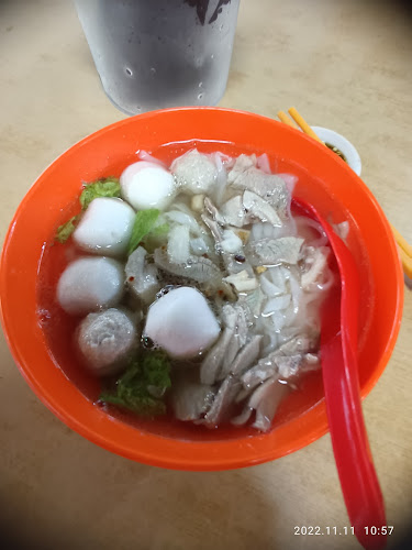 Comentarii opinii despre The Shark