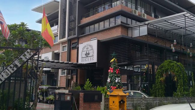 Odette • Setiawalk