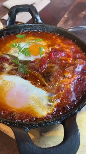 Comentarii opinii despre The Red Beanbag