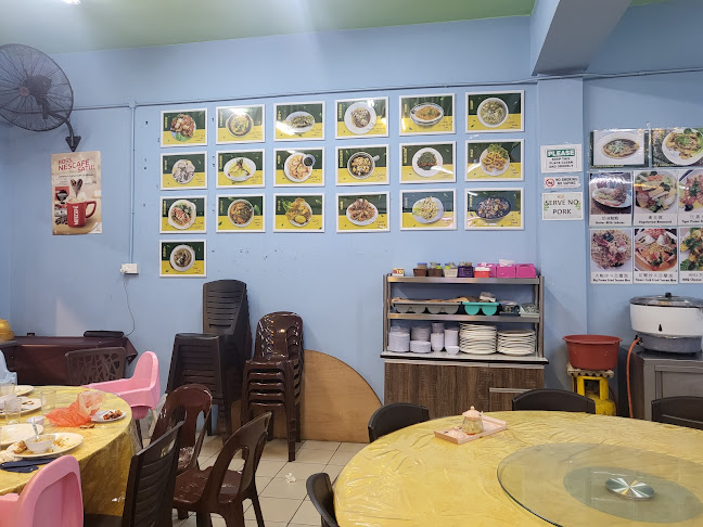 One To Six Seafood Restaurant - Gastronomi dan perhotelan