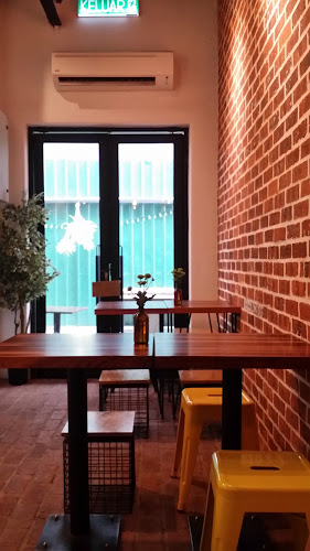 Comentarii opinii despre Common Grind