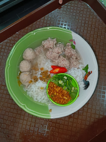 Comentarii opinii despre Lim Kee Seafood Porridge 林记鱼头米粉