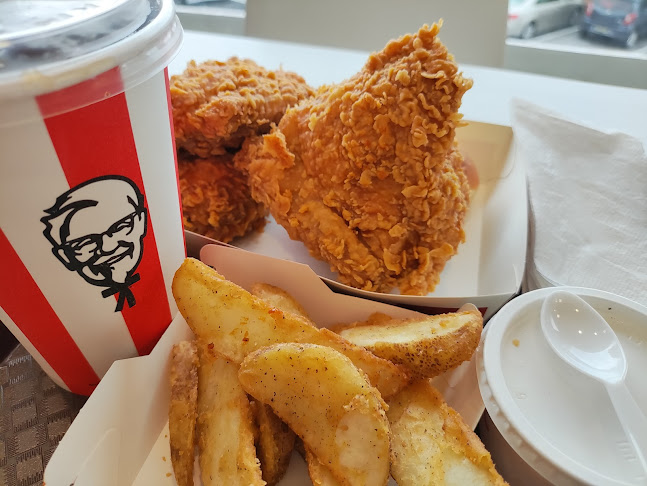 Comentarii opinii despre KFC Wisma Gerakan
