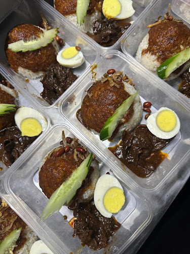 Ummi Nasi Lemak Lorong Kulit(HAYY ENTERPRISE)