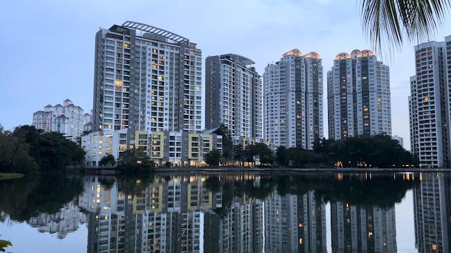 Opinii despre Crocodile Farm Seafood Village Restaurant • Pork Free în Petaling Jaya - Gastronomi dan perhotelan