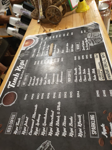 Opinii despre Tuah Kopi @ Kopi Budak Dungun în Kuala Dungun - Gastronomi dan perhotelan
