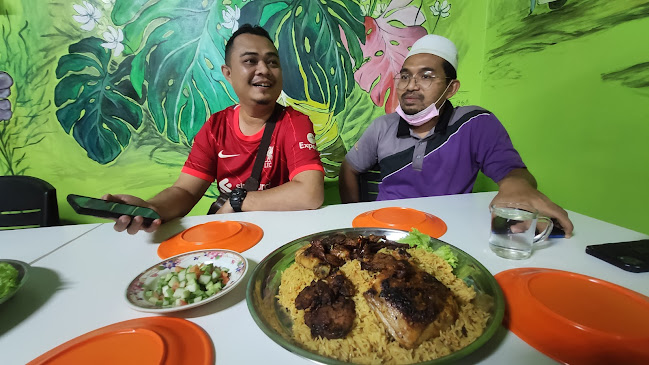 Terminal Sentral, Tingkat bawah, Jalan Irong 3, 27000 Jerantut, Pahang