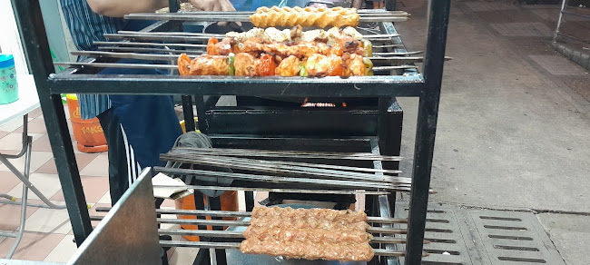 Restaurant Kashmir Kitchen - Gastronomi dan perhotelan