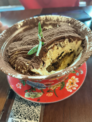 The Old Station Cafe - Gastronomi dan perhotelan