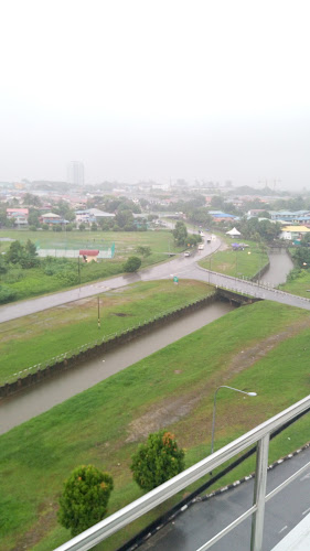 Comentarii opinii despre Terminal Lounge