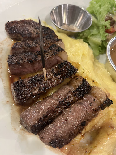 Flyover Burger & Steak Kemaman - Chukai