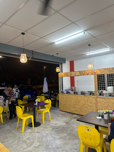 Jalan wallagonia 1, Kampung Baharu Batu Empat, 35400 Tapah Road, Perak