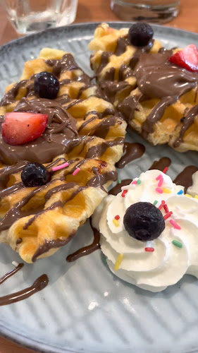 Opinii despre Breathtaking Cafe în Kajang - Gastronomi dan perhotelan