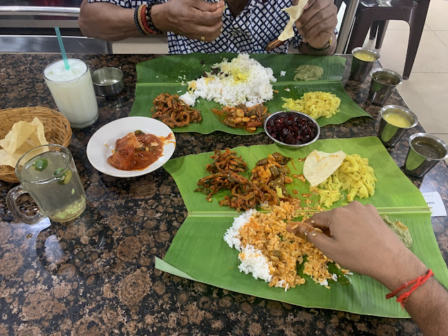 Opinii despre Subang Jaya Curry House în Subang Jaya - Gastronomi dan perhotelan