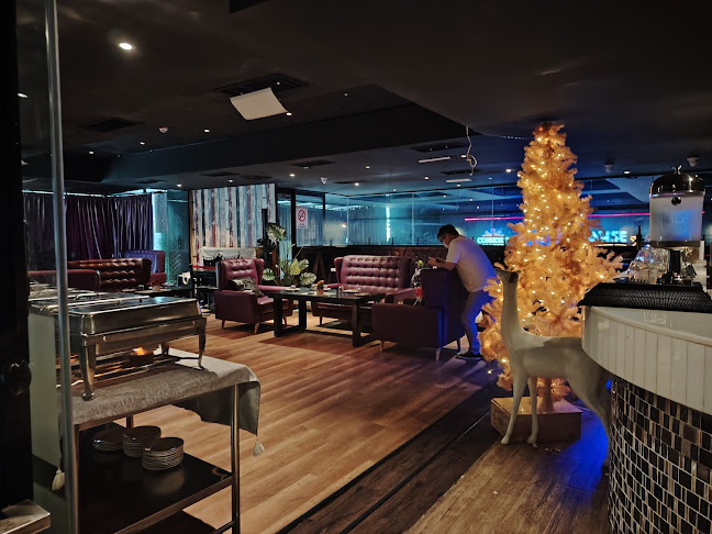 Comentarii opinii despre Euro House