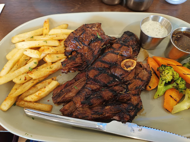 Dhubai - Steak & Mediterranean Dining - Gastronomi dan perhotelan